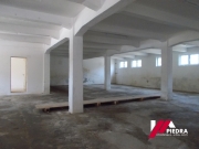 Inchiriez hala pretabila depozitare in Cisnadie,situata la demisol cu o suprafata de 360m