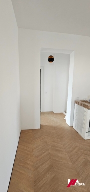 Vand apartament de 4 camere situat in bloc nou cu lifturi,zona Rahovei