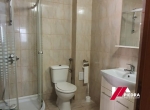 Vand apartament de 3 camere, decomandate,mobilat si utlat, impreuna cu un loc de parcare 